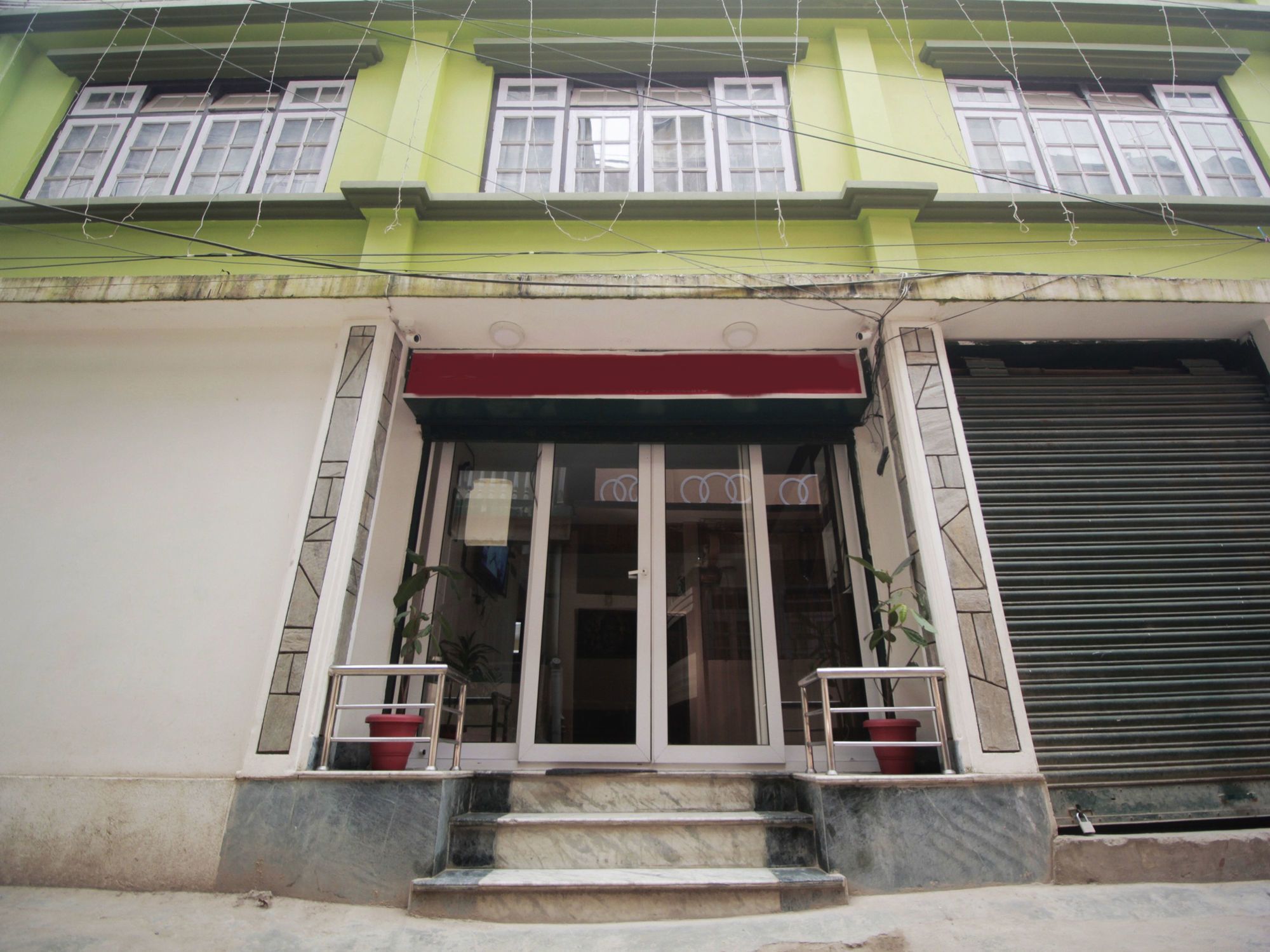 Oyo 4516 Golden Wind Horse Hotel Darjeeling  Exterior photo