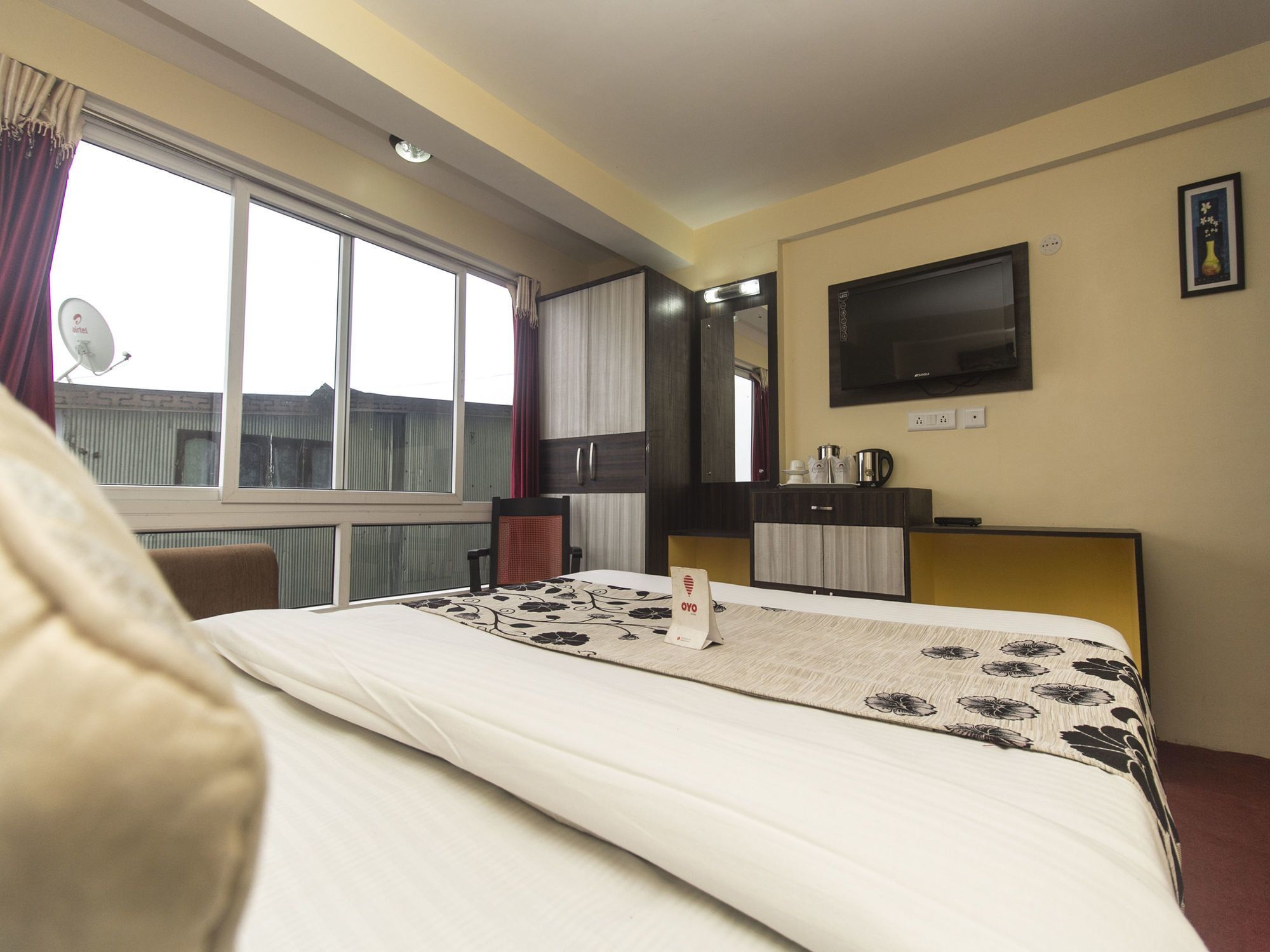 Oyo 4516 Golden Wind Horse Hotel Darjeeling  Exterior photo